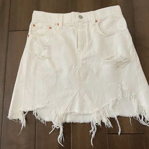 White frayed denim skirt
